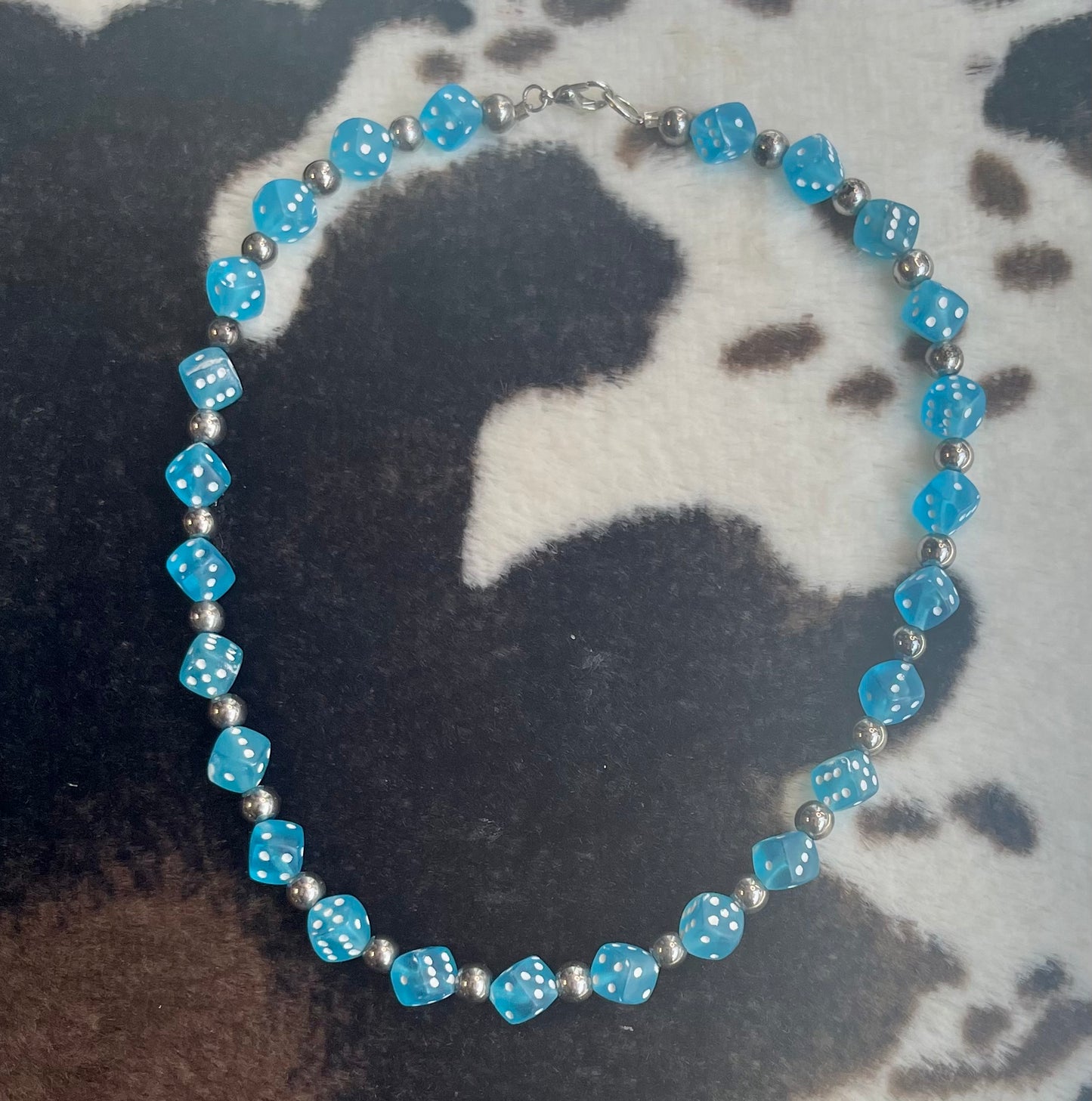 Bombay Sapphire Choker Necklace